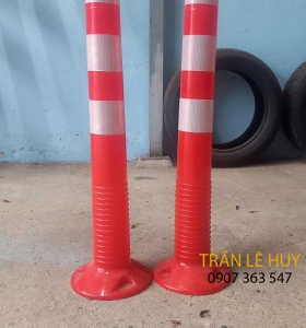 Cọc trụ phản quang