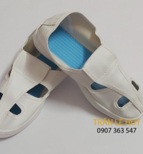 Giày phòng sạch 4 lỗ