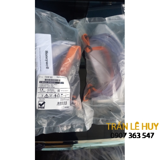 Kính chống hóa chất V-maxx - Honeywell