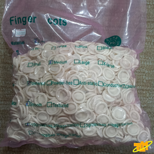 Bao ngón tay cao su chống tĩnh điện có bột /không bột. Túi 1440 cái