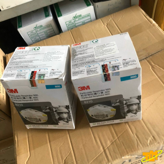 Khẩu trang 3M-8210